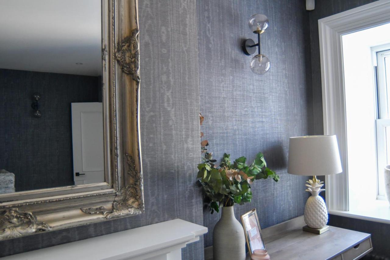 Luxury Croft Templepatrick Near Airport Rabbit And Hilton Hotel Bagian luar foto