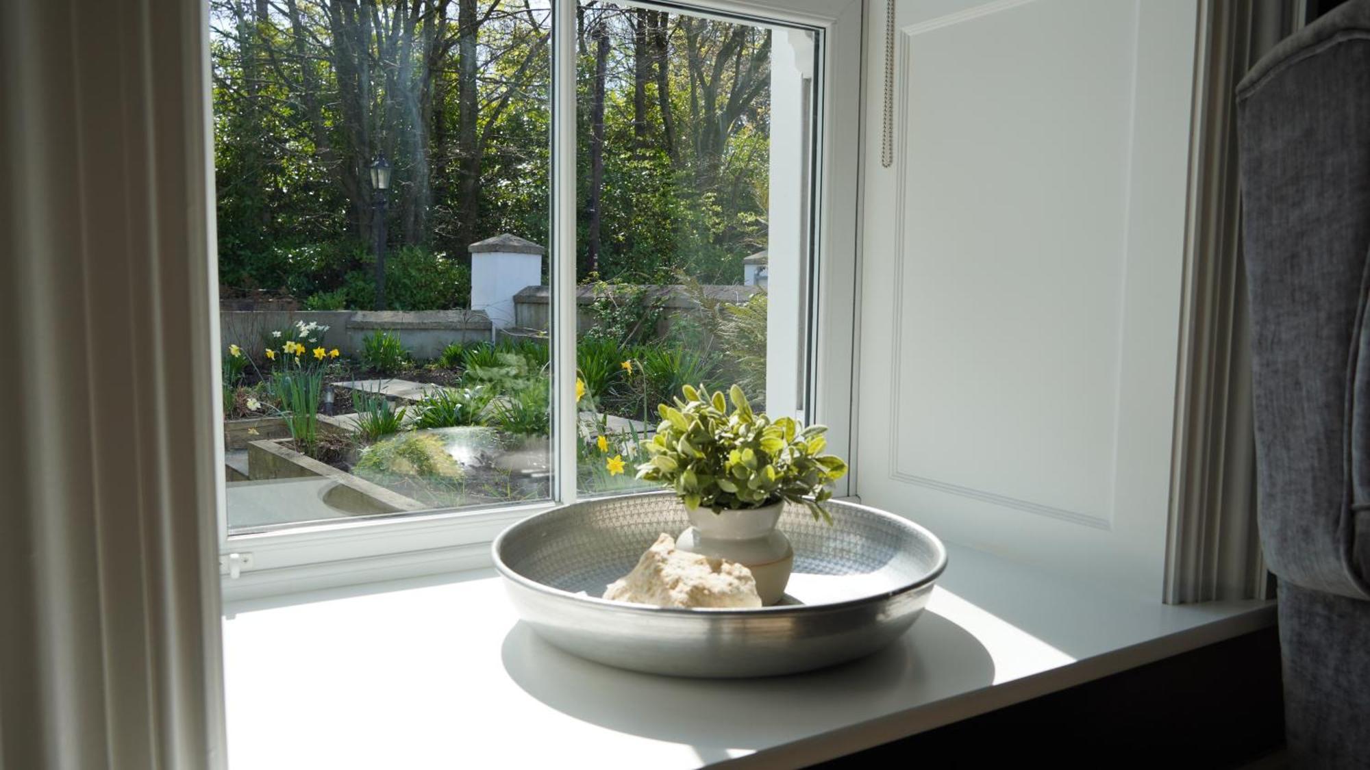 Luxury Croft Templepatrick Near Airport Rabbit And Hilton Hotel Bagian luar foto